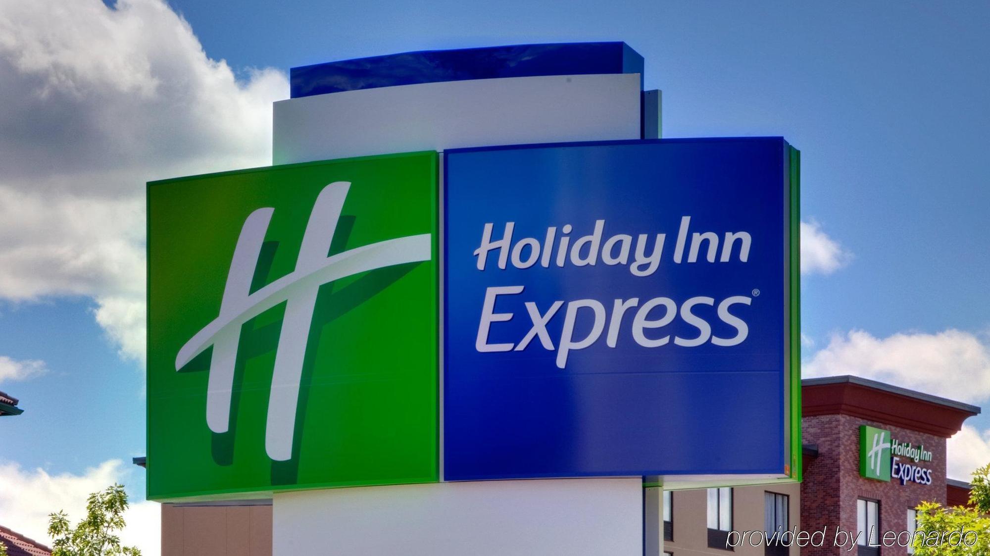 Holiday Inn Express & Suites Halifax - Bedford By Ihg Exteriör bild