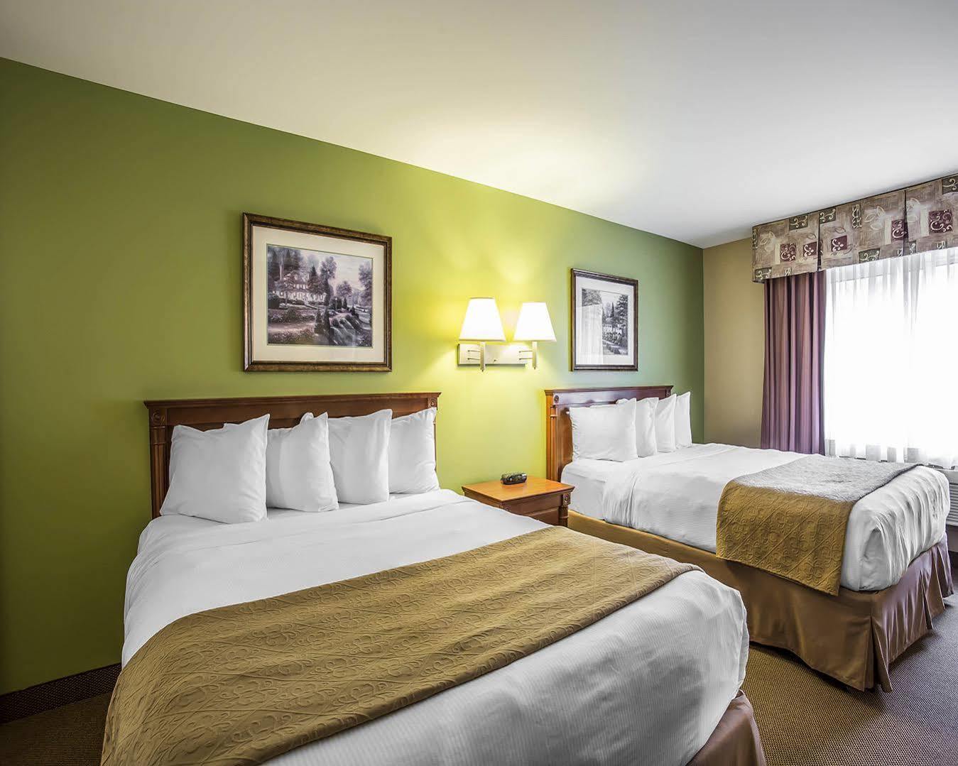 Holiday Inn Express & Suites Halifax - Bedford By Ihg Exteriör bild