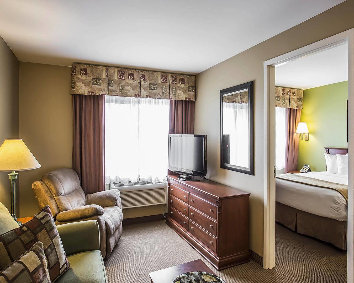 Holiday Inn Express & Suites Halifax - Bedford By Ihg Exteriör bild