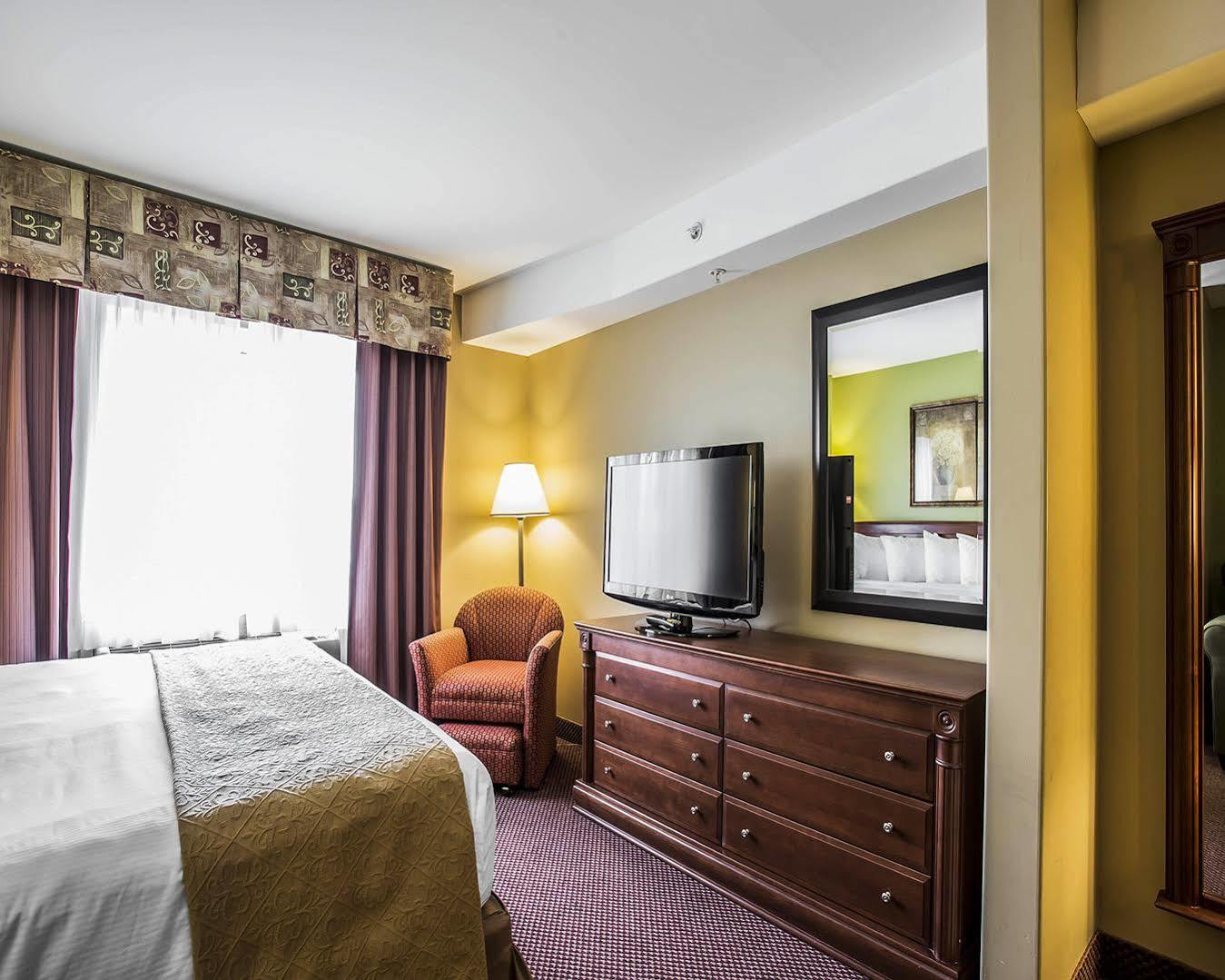 Holiday Inn Express & Suites Halifax - Bedford By Ihg Exteriör bild