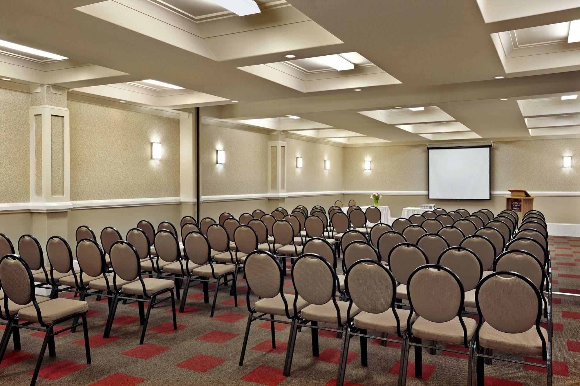 Holiday Inn Express & Suites Halifax - Bedford By Ihg Exteriör bild